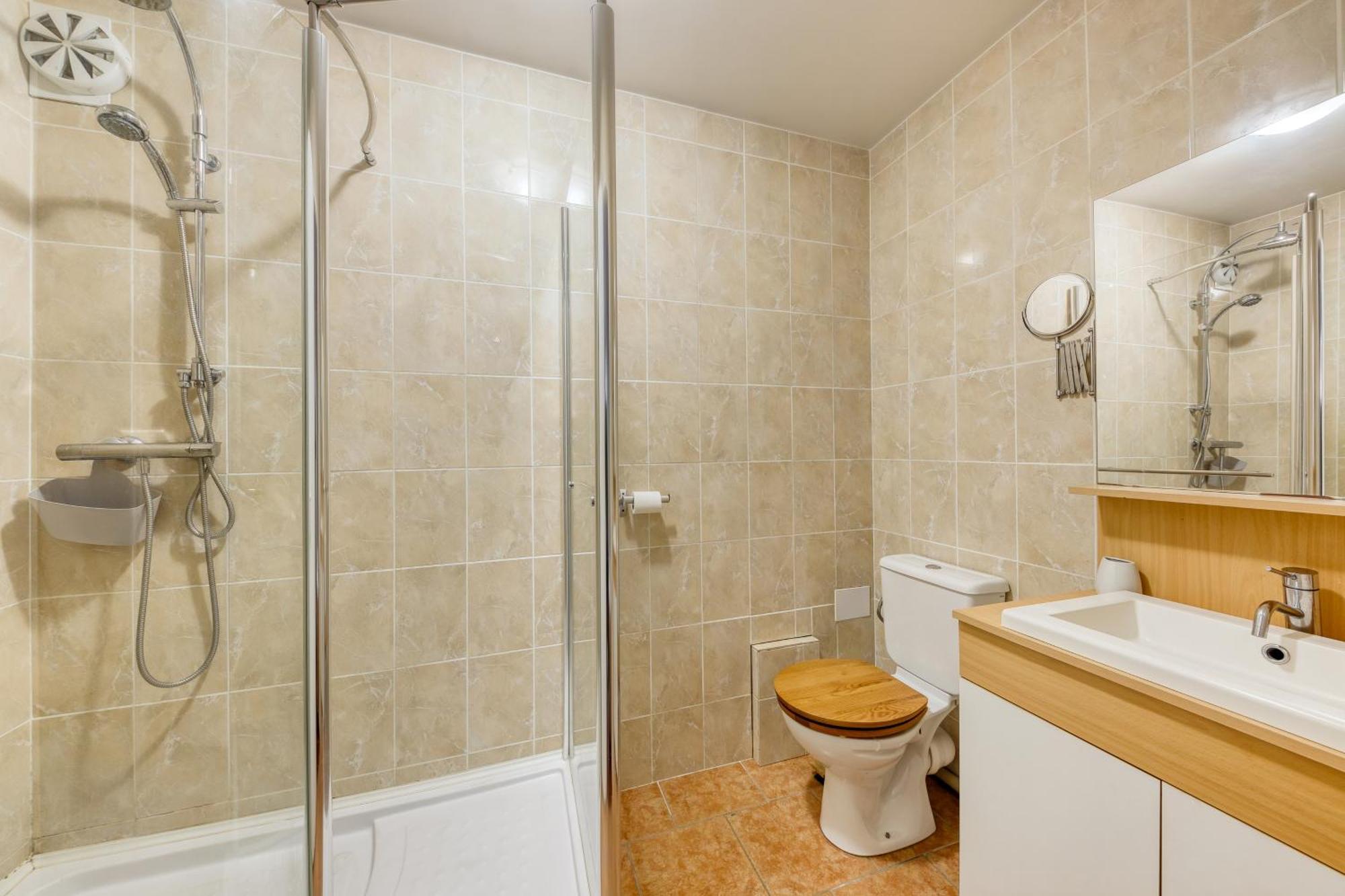 Appartement Le Calme Proche De Paris Rungis Thiais Sceaux Massy Et Orly à Fresnes  Extérieur photo
