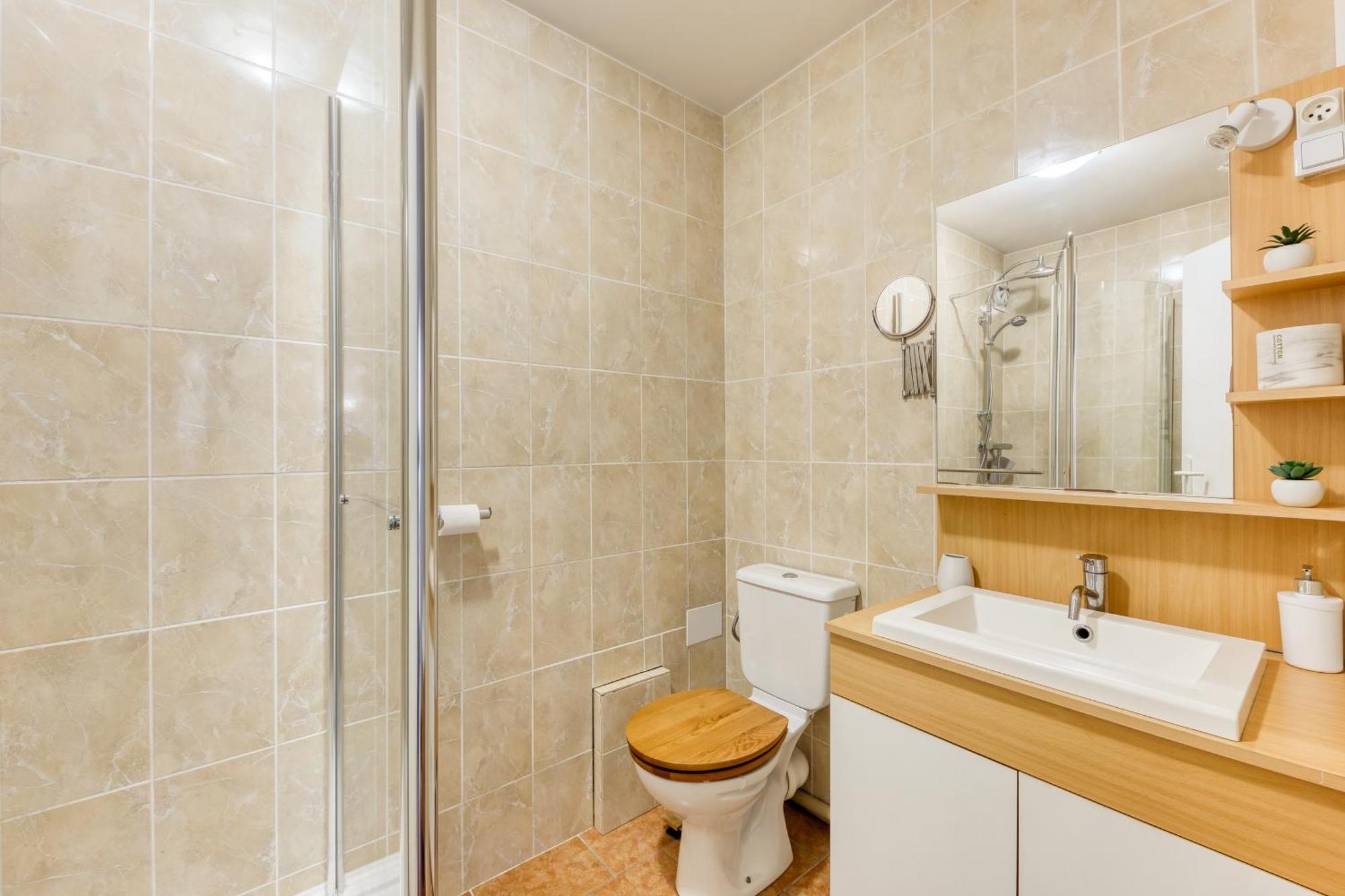 Appartement Le Calme Proche De Paris Rungis Thiais Sceaux Massy Et Orly à Fresnes  Extérieur photo